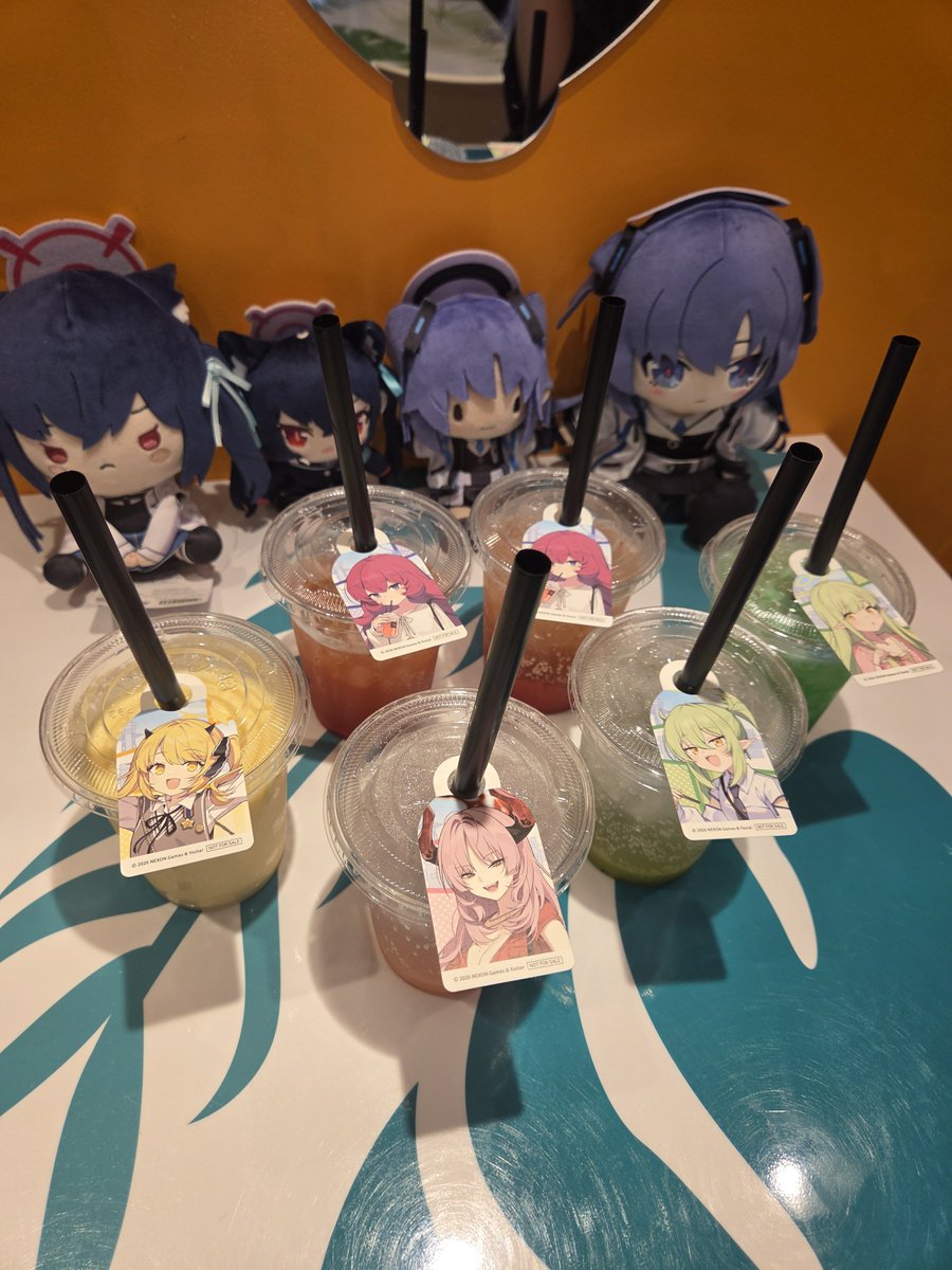 Kaito_akit's tweet photo. @up_knot_spice @ATNAK_0720 @cube_izumi @uma_blue_112 入りきらなかったタグと思い出
#ブルアカ5周年スタンプラリー
#ブルアカDJふぇすつあー https://t.co/jNSIEc6QNK