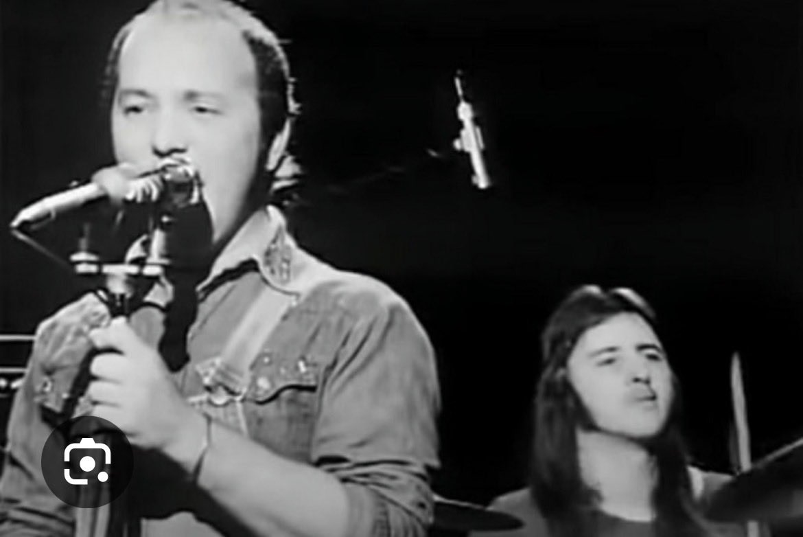 ACDCtweets's tweet photo. Rest in Peace RIP to a legend of Aussie Rock - Angry Anderson. One of the pioneers 🤘⚡️🤘
Here are a couple of shots pre ACDC of Phil Rudd with Angry (Gary) Anderson in their Buster Brown days https://t.co/lhV6adPtbo