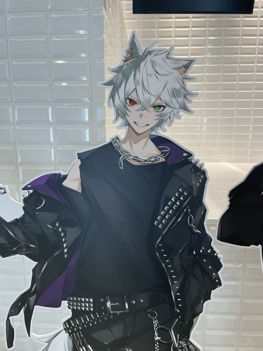 Rilly__o's tweet photo. crストア行ってきたよん https://t.co/kgDU3K29aA