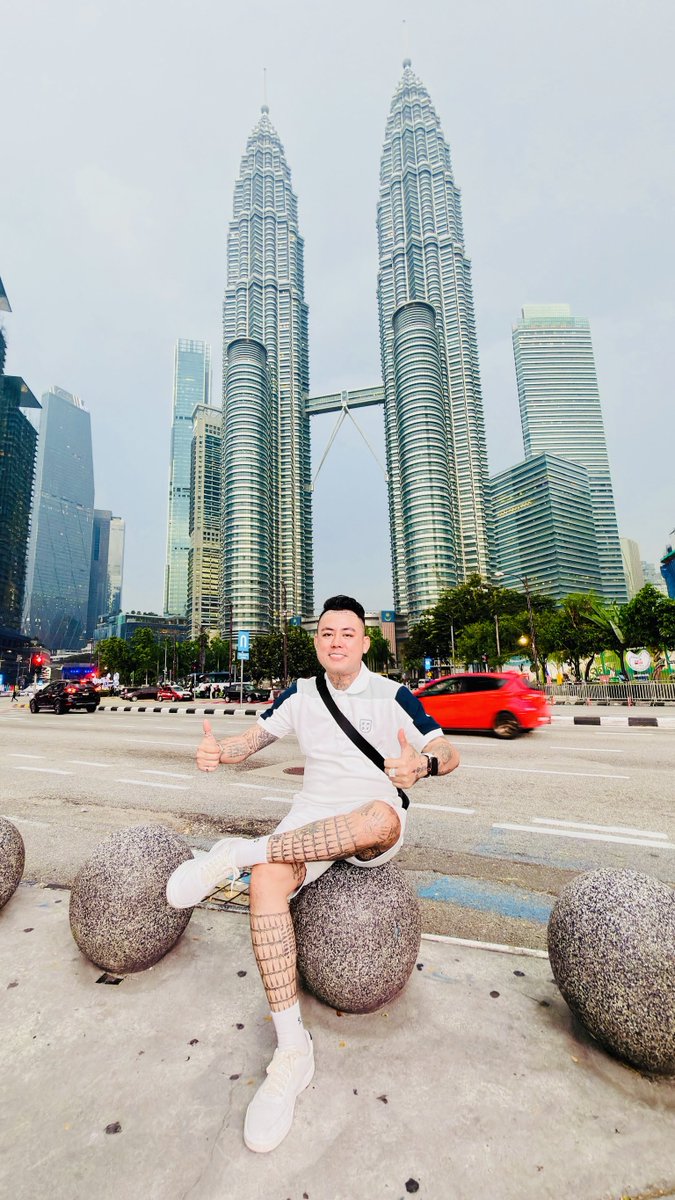 krumunichan's tweet photo. Bye Bye Malaysia hẹn ngày tái ngộ ✈️ https://t.co/ix1xooyOeD