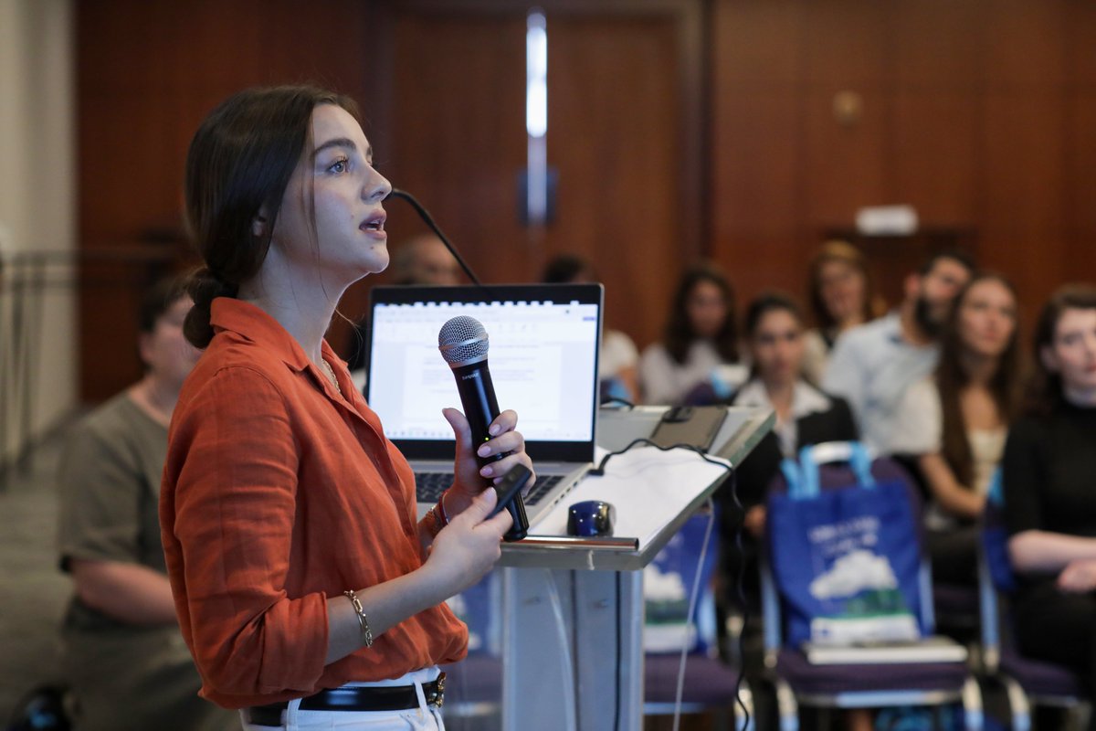 UNDPGeorgia's tweet photo. Students from @tmedicalacademy and EU Young Ambassadors are asking the tough questions about #CleanAir in Georgia.

Their focus: What can young people do to make a difference?

We welcome youth voices &amp; action for a cleaner, healthier environment!

🇪🇺 @EUinGeorgia 🇺🇳 @WHO @UNECE https://t.co/9Y6QnKzwMn