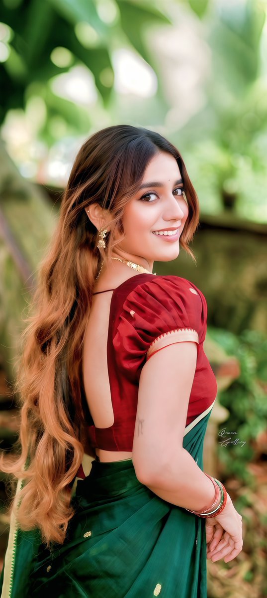 VjNandhu2510's tweet photo. 📸 Priya Prakash Varrier ❤️💚
@priyapvarrier
#Priyaprakashvarrier #Priya
#LetChdChoose https://t.co/LYtyrx6pxf