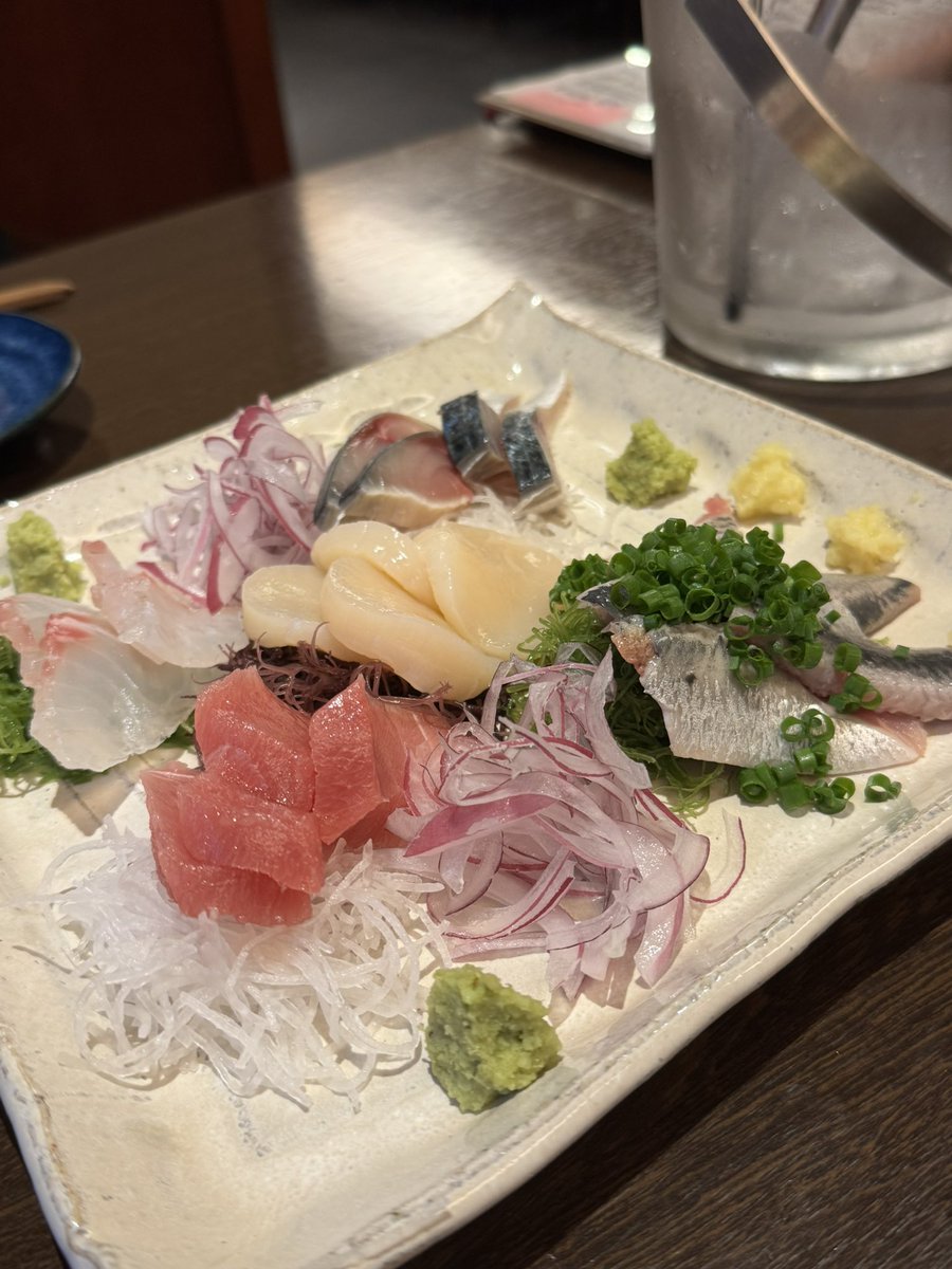 KyvagD's tweet photo. 今宵は町寿司で
寿司の写真撮り忘れた(笑) https://t.co/2DBIg7yWVg