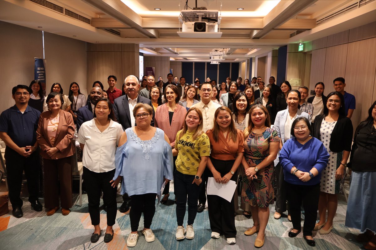 ILOManila's tweet photo. 𝐏𝐡𝐢𝐥𝐢𝐩𝐩𝐢𝐧𝐞𝐬 𝐦𝐨𝐯𝐞𝐬 𝐜𝐥𝐨𝐬𝐞𝐫 𝐭𝐨 𝐛𝐞𝐜𝐨𝐦𝐞 𝐚𝐧 𝐀𝐥𝐥𝐢𝐚𝐧𝐜𝐞 𝟖.𝟕 𝐏𝐚𝐭𝐡𝐟𝐢𝐧𝐝𝐞𝐫 𝐜𝐨𝐮𝐧𝐭𝐫𝐲

Stakeholders shape the roadmap to #EndForcedLabour, child labour, human trafficking &amp; modern slavery.

#NoChildLabour https://t.co/JHM1xlUcUM