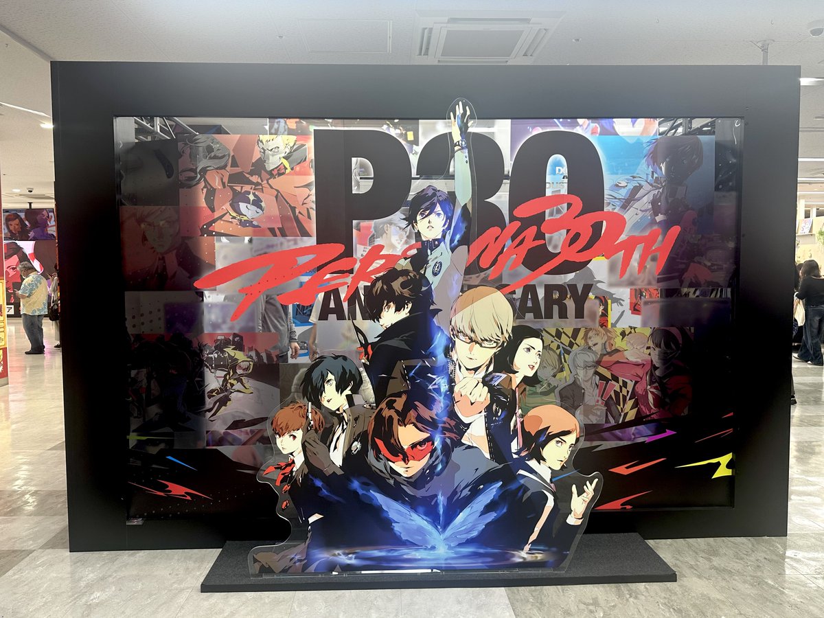 stnk_lover's tweet photo. 池袋アニメイトちらっと寄りました〜
千枝ちゃんいて嬉しい(;_;) https://t.co/aBgRn1BABO