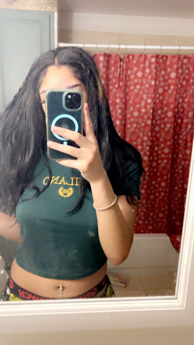 kittywired's tweet photo. new hair 😺 https://t.co/dgt96kIPgW