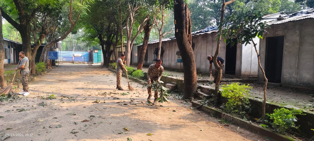 84BNCRPF's tweet photo. As part of #SHS2026 , 84 Bn CRPF organised a cleanliness drive on 22 Sep 26 @ Hq 84 Bn, Jammu. Initiative witnessed participation by persl, promoting a cleaner surroundings.
Cleanliness is not just a responsibility, but a collective commitment. #SwachhataHiSeva2026 #CRPF #Jammu https://t.co/dUMTOwhJ9S