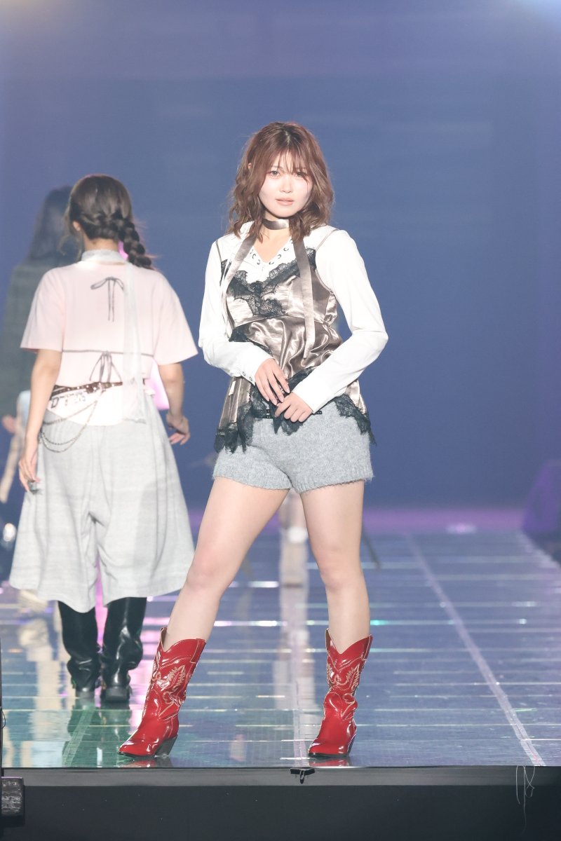 idolrunwaycolle's tweet photo. -≒JOY SPECIAL FASHION SHOW-

≒JOY @Nearlyequal_joy 

小澤愛実
山田杏佳
市原愛弓

第4回 IDOL RUNWAY COLLECTION 2026 A/W🩶
2026.9.20 横浜アリーナ

#IRC_TGC https://t.co/TFHLJZB9xz
