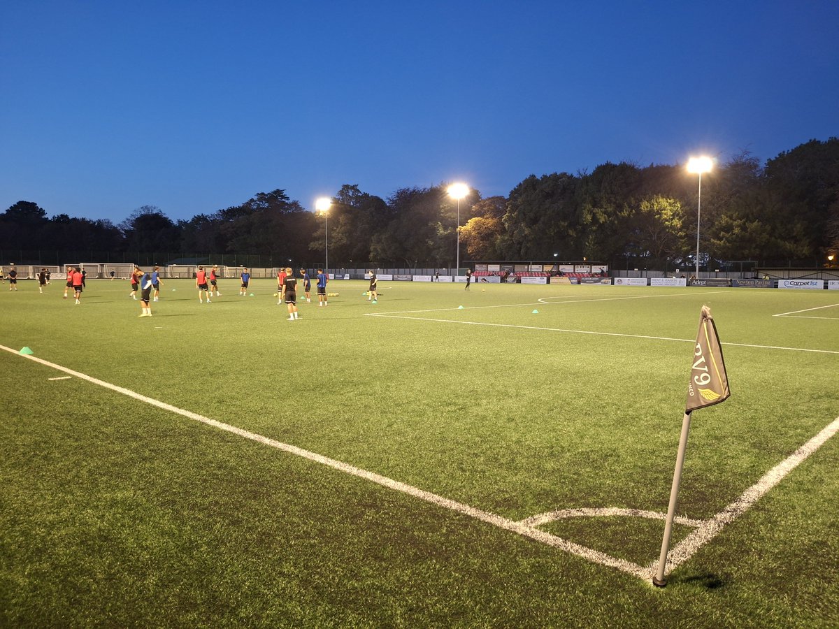 HonestFootball3 tweet picture