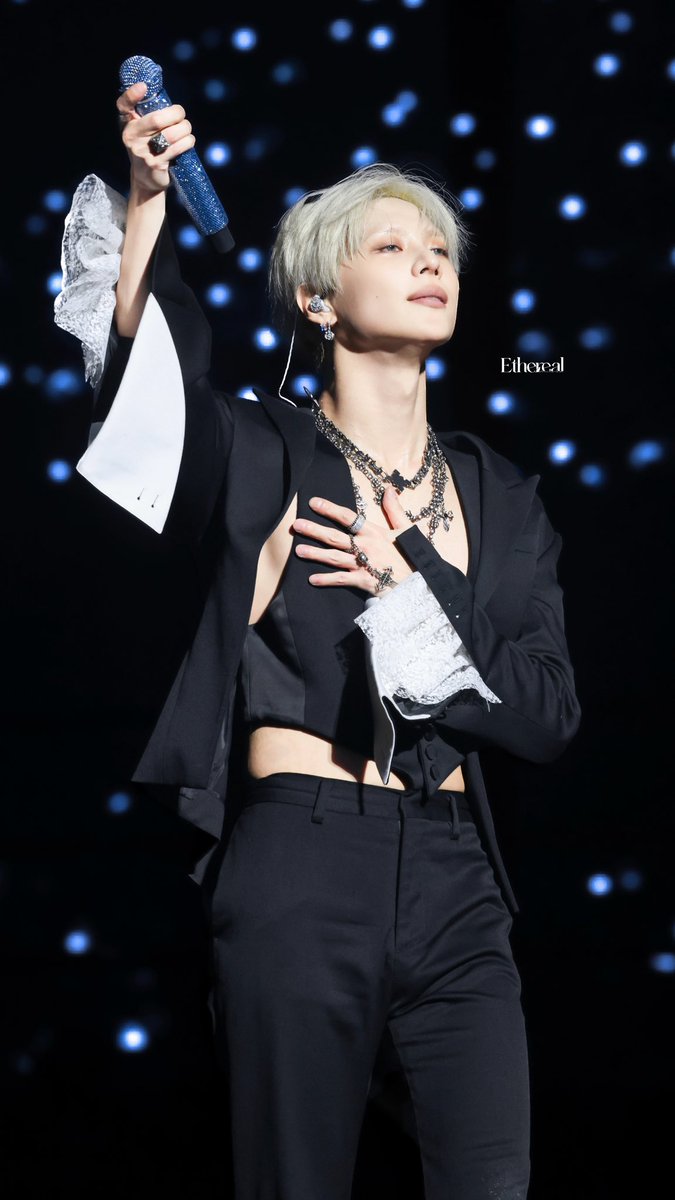 Ethereal_718's tweet photo. 260918-20 TAEMIN WORLD TOUR <LiMiNaL> in SEOUL

𝐌𝐲 𝐓𝐫𝐞𝐚𝐬𝐮𝐫𝐞🎆

#태민 #TAEMIN #テミン #泰民
#TAEMIN_LiMiNaL https://t.co/zxKlx7Z07X