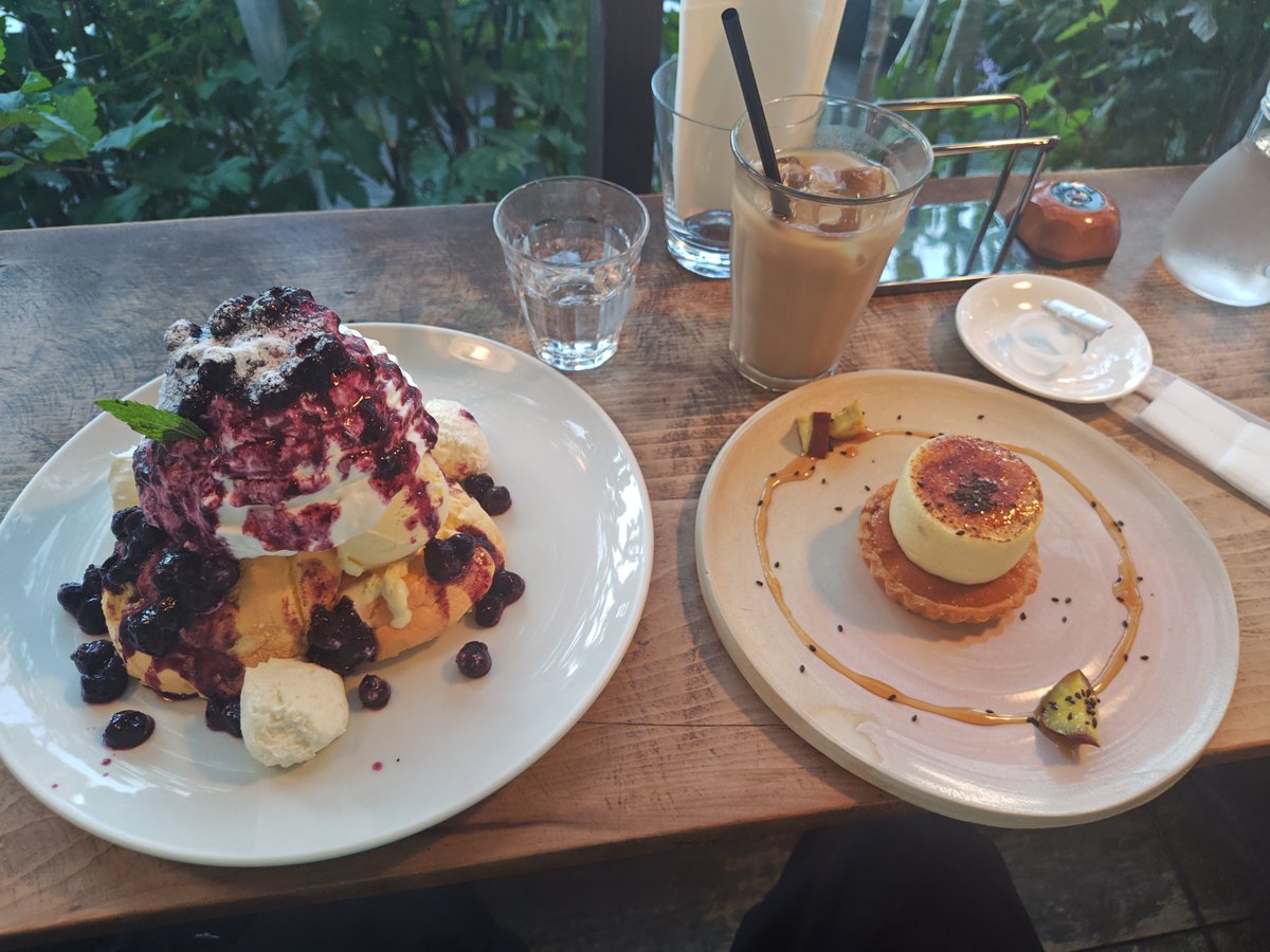 kitigaimpv's tweet photo. デブ活！
どっちも美味しい😋 https://t.co/xU3a5f367n