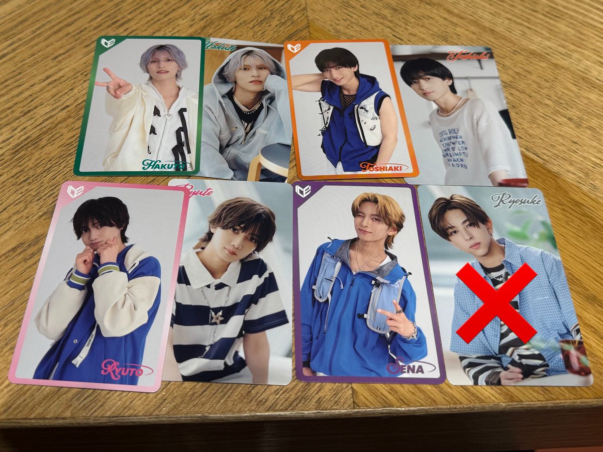 _oxuio_'s tweet photo. ICEx FRESHest!! グッズ トレカ 交換

【譲】千田 筒井 山本 竹野 

【求】志賀(枠あり)

本日9/23 会場で手渡しでの交換希望。
お心当たりのある方はDMまでご連絡お願い致します。 https://t.co/hos0z0c7lf