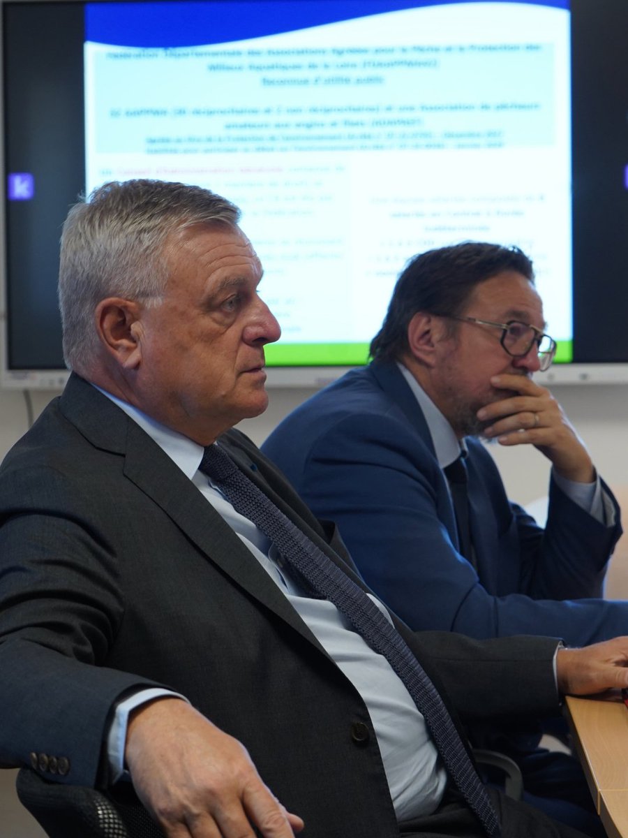 Image de Préfet de la Loire : François-Xavier Bieuville, préfet de la #Loire,  et Sébastien Vienot, directeur de la DDT de la Loir