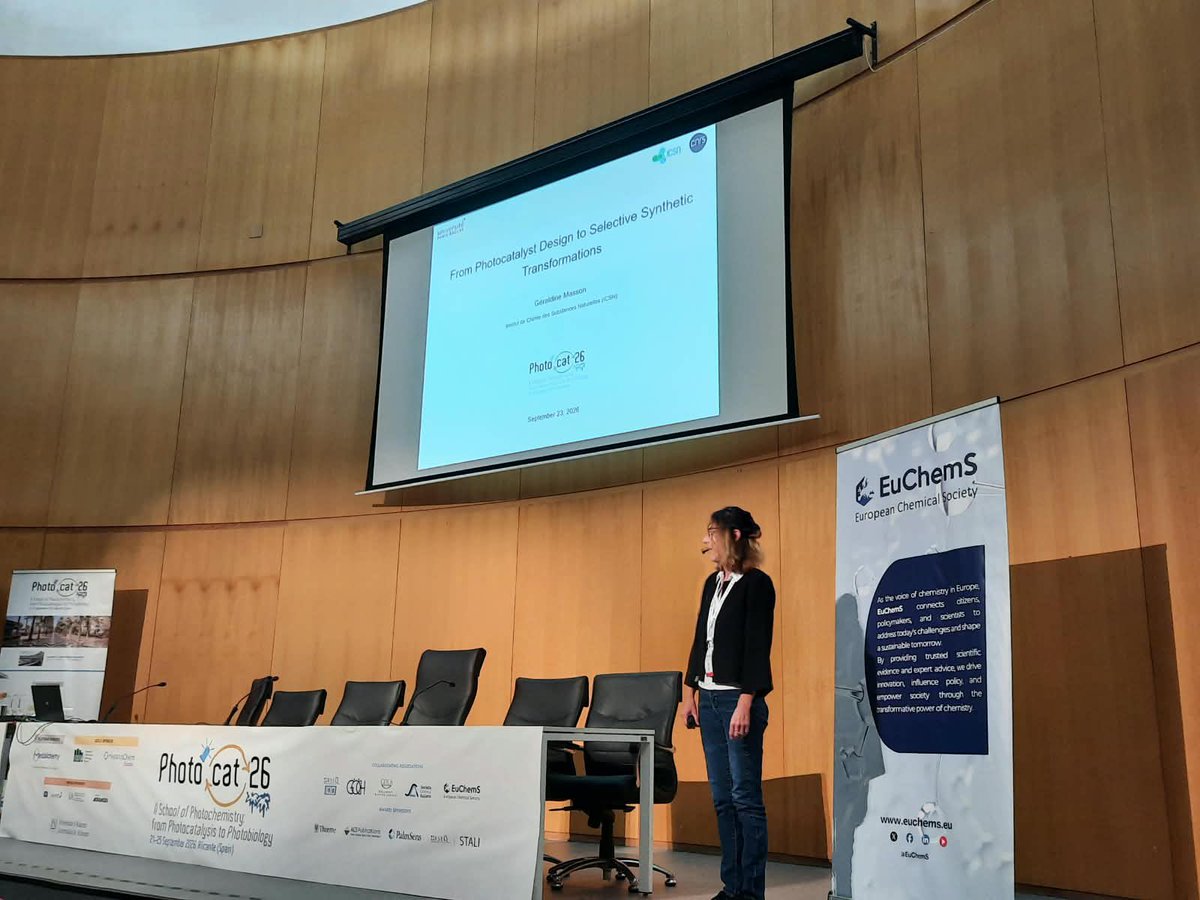 photocat26's tweet photo. ✨ Let’s give a warm welcome to Geraldine Masson from CNRS Paris, France, for today’s first plenary lecture! 🎤
🎬 À vous de jouer, Géraldine! 🙌🇫🇷
Enjoy the talk, everyone! 🧪✨
@ggmasson1 
#Photocat2026 https://t.co/1lOFRIaCDX