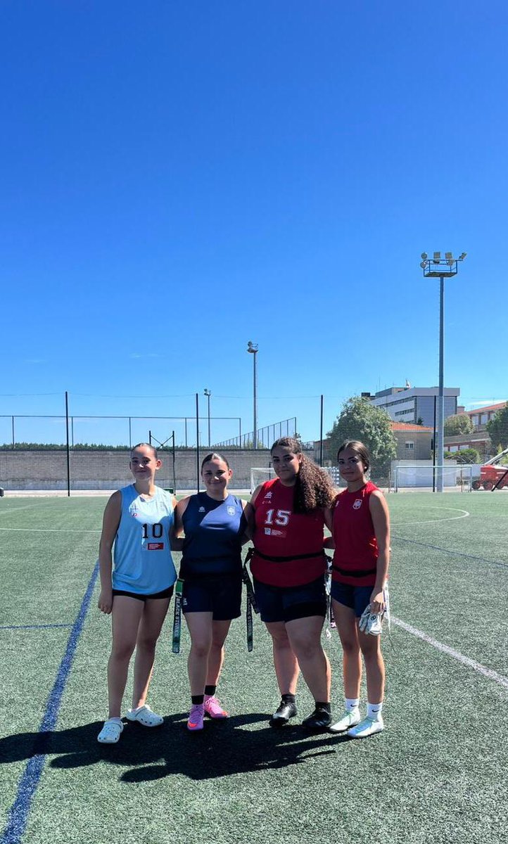 ExtremaduraFAFF's tweet photo. ✈️ Mañana comienzan en 🇮🇹 Italia los 🏟 Campeonatos de Europa Youth de 🏈 flag football 2026.

Seguiremos de cerca lo que hagan nuestras extremeñas con 🇪🇸 España:

🦆 Jara Ortiz ➡️ #TeamSpainU15 mixto

⚫️ Adriana Frías, María del Mar Díez y Laura Recio ➡️ #TeamSpainU17 femenino https://t.co/rGI6zwCcXe