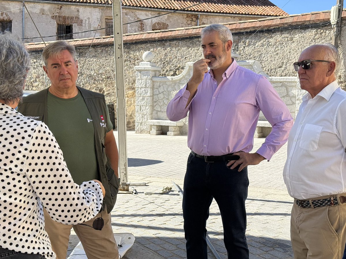 AdmonLocalCM's tweet photo. 📰 La @ComunidadMadrid renueva espacios deportivos y de ocio en #BraojosdelaSierra y rehabilita el pavimento en distintas zonas de #Lozoya.

🏘️ Más y mejores instalaciones para los vecinos de ambos municipios.

+Info: https://t.co/KIEUtQpopE https://t.co/2X2OAPkNFC