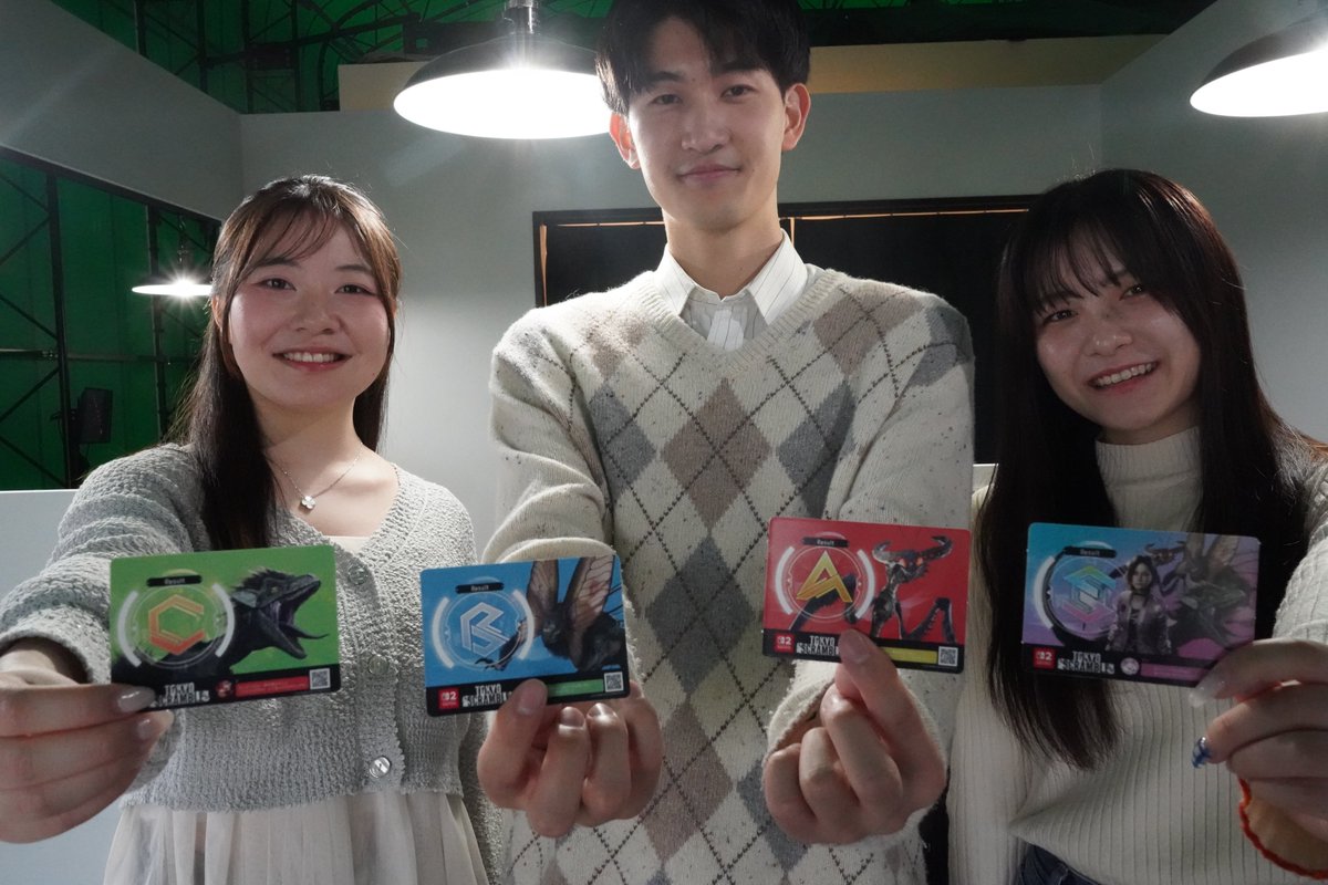 NIJIGENNOMORI's tweet photo. ＼1回でクリアできると思った？😎／
「もう一回！」が止まらない人に🎮
#TOKYOSCRAMBLE　のバンドルチケットがおすすめ！

🎫 5回体験券
🏠 Nintendo Switch 2版ゲームDLコード付き

友達5人で挑戦するもよし、クリアを目指してリベンジするもよし🔥
ニジゲンノモリでも、お家でも。
TOKYO SCRAMBLEを何度も楽しもう✨

#ニジゲンノモリ #NintendoSwitch2