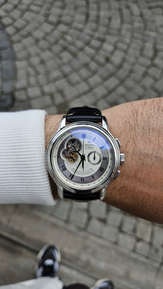 ridvan_simsek_'s tweet photo. Günaydınlar Efendim.. 💐😊

- Zenith El Primero Chronomaster Open Heart Power Reserv https://t.co/0B9EWzrJP5