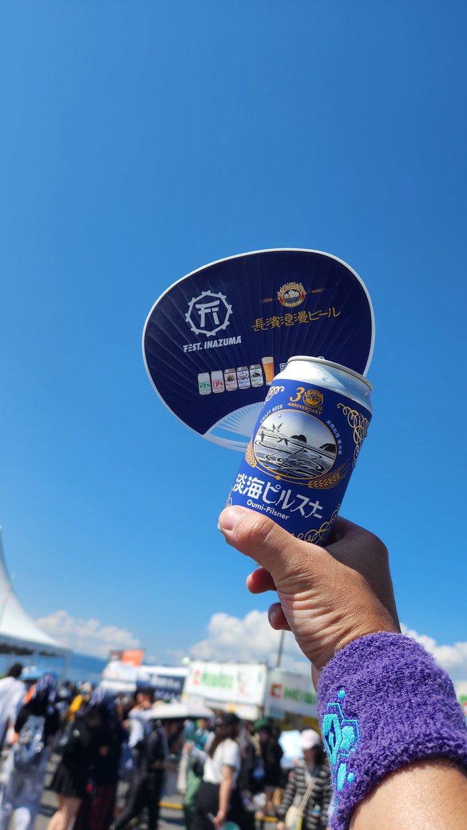 odacloz's tweet photo. 親父とサシで飲んだり、フェスで飲んだり、式で飲んだりと、めちゃくちゃに濃い連休だったなぁ…
(嬉しいけどさ、休みって何だっけ…？) https://t.co/s80HocOnFN