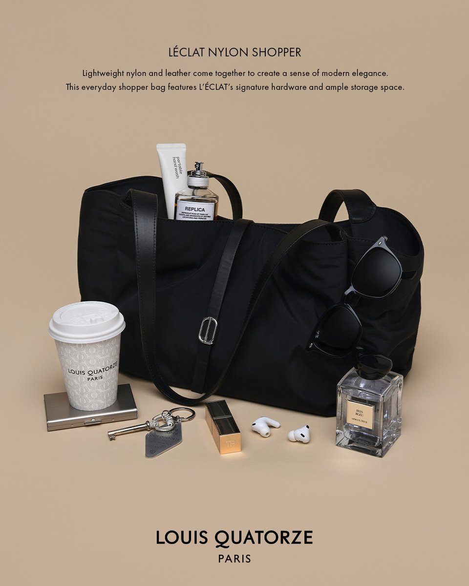 LouisQuato88179's tweet photo. #LECLAT NYLON SHOPPER

가벼움은 더하고, 수납력은 넉넉하게.
넉넉한 수납공간을 갖춘 쇼퍼백으로, 
노트북부터 데일리 소지품까지 여유롭게 담을 수 있어 
일상은 물론 출근길까지 함께하기 좋습니다.  

https://t.co/Ol94u3E04q

#루이까또즈 #LouisQuatorze #Dailybag #WhatsInMyBag #MyWorkBag https://t.co/VBYydxQ5h6