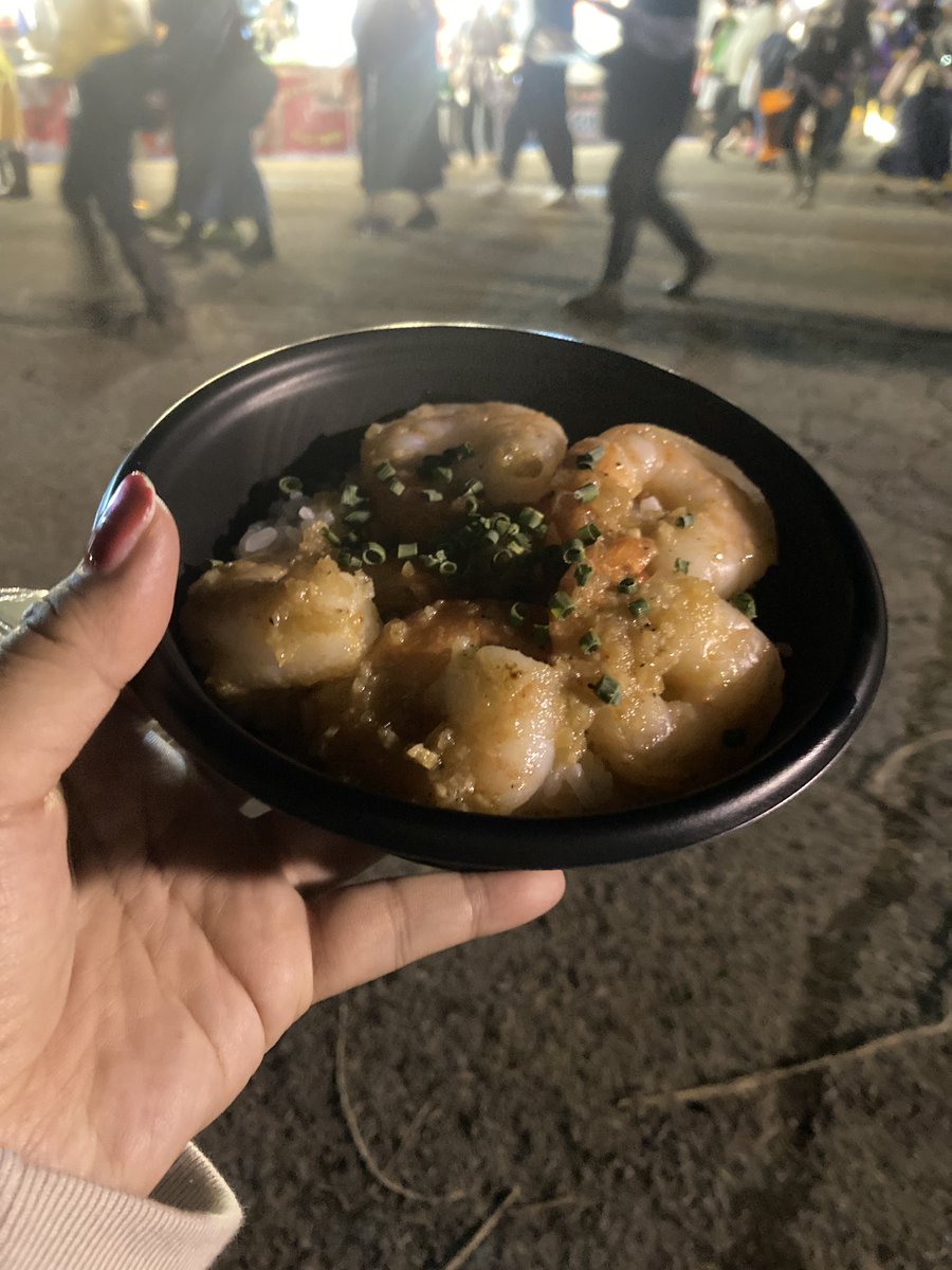 pandanoshippo's tweet photo. ごっつぁんファームとarchのコラボガーリックシュリンプ丼が感動的な美味しさだった！白米美味すぎ&amp;海老プリプリでたまらんかった。 https://t.co/bn6Q5IhzFS