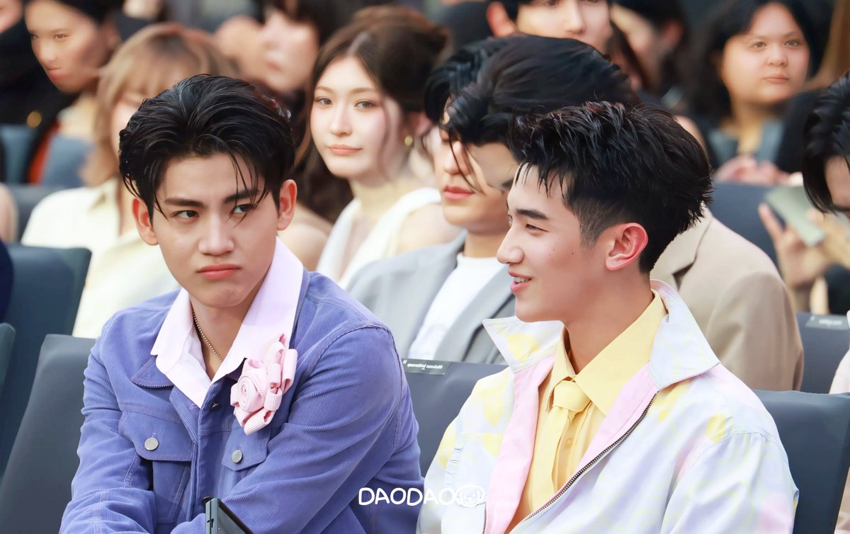 Rubindatone's tweet photo. อาการมันเป็นยังไง ไหนบอกพี่ซิ 🤔 

MONDPRO ELLE PRESSCON 2026

#ELLEFashionWeek2026
#AlmondProgress https://t.co/y0MJAbocgF