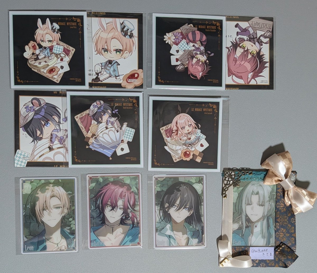 w9_otf's tweet photo. 【交換】Le Mirage Mystique ミラミス
店舗特典 アリスNET
(譲)シャルル/ルディ/レオン/アリア
(求)アリネ以外 エヴァン/ジャック(友人分)
アクスタは取り分けてOPPに入れます。郵送希望です。詳細画像3枚目。ツイフィあります。宜しくお願い致します。 https://t.co/ZZd8kOINgO