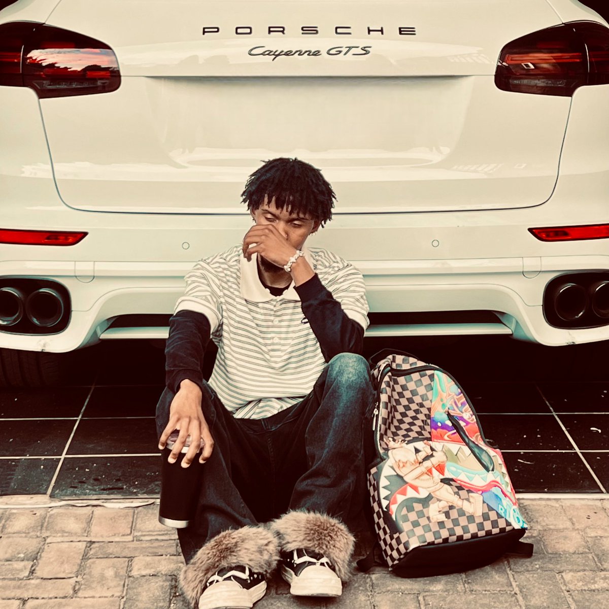 LONGLIVESXINT's tweet photo. Psychosis https://t.co/Qa9QxlcTCp