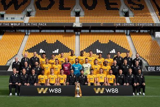 AbbasM10x's tweet photo. 2018/19 Wolverhampton were a nightmare too. Moutinho was dominating midfields and they Had boly playing like desailly bruv https://t.co/BePXvdw7AP