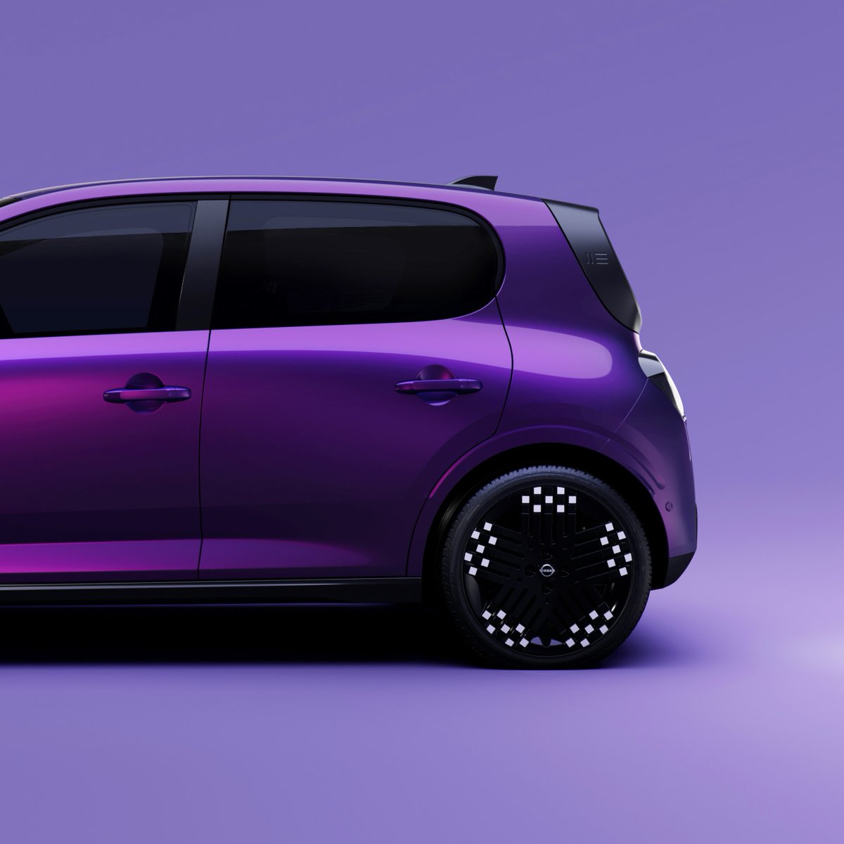 NissanGlobal's tweet photo. 欧州の街に、ちょうどいいEVを⚡🏙️

新型小型EV「ピクソ」は、日常にうれしい実用性と先進テクノロジーをコンパクトなサイズに詰め込んだ、街乗りにぴったりなEV。

最大259kmの航続距離、50kW DC急速充電、自然な音声操作が可能な Google Geminiに対応したGoogle built-inを採用。毎日の移動を、もっと軽やかに、もっと快適にしてくれる一台です。

ルノーとのパートナーシップを活用して開発した「ピクソ」。車両デザインは日産が担当し、スロベニアにあるルノーのノボ・メスト工場で生産します。

🔻詳しくはこちら：欧州向けの新型小型EV「ピクソ」
https://t.co/RmnDBdIevL

#NissanPIXO #PIXO #ピクソ #EV #日産 #ReNissan
