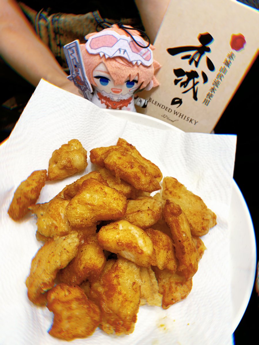 a1k6i6o's tweet photo. みずきとゆうきが遊びにきてくれてる🍺またケピ唐揚げ振る舞った https://t.co/26AKtFFbo6