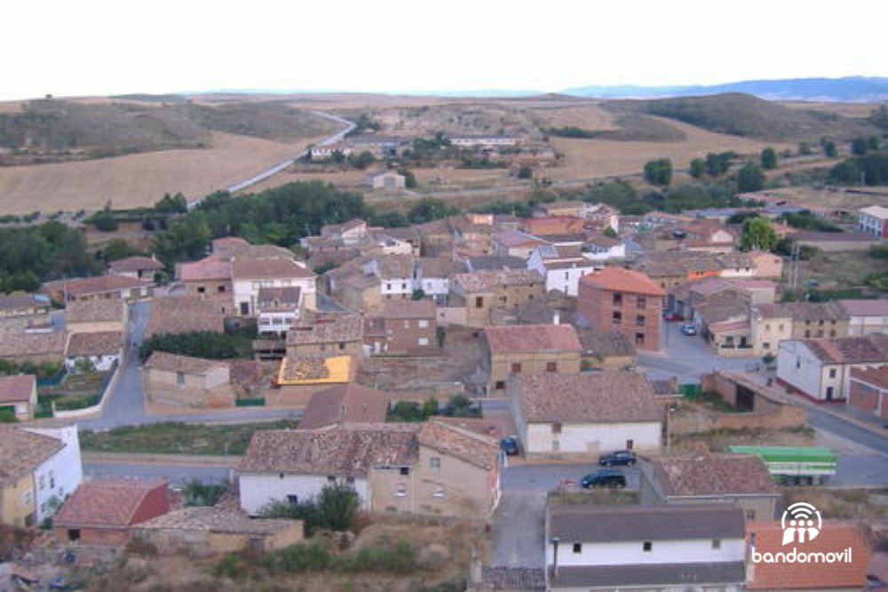 bandomovilapp's tweet photo. El ayuntamiento de Ochánduri, en la provincia de La Rioja, transmite la información municipal a través del servicio Bandomovil. Una manera rápida, oficial y directa de llegar a todos sus vecinos de forma inmediata.

Bandomovil: si no te enteras es porque no quieres. https://t.co/fdfRYpyrVi