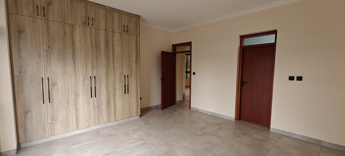 Willow_Bro92031's tweet photo. New stylish and modern homes on the market. Visit Willow Brook Villas and get yourself a home today.
#BeyondHouses #UNGA https://t.co/knI50eNAgY
