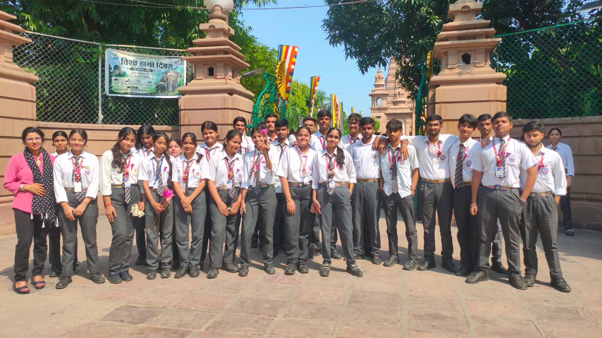SunbeamSLN's tweet photo. 🌸 A Journey of Learning, Heritage &amp; Inspiration! 🌸

Students embarked on an enriching educational journey to Sarnath and Varanasi, exploring the rich historical and cultural heritage of the region. 🏛️✨ https://t.co/VhBaz3ov44