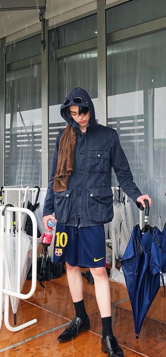 keonhoguide's tweet photo. Ahn Keonho in his default form >> https://t.co/dTIz1rpmDY