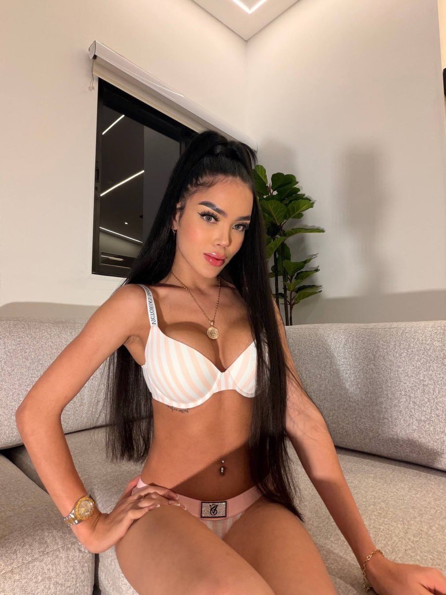 SaranLarribp's tweet photo. #ladyboy_saudi
#ladyboy_both_in_Riyadh
#ladyboy_riyadh https://t.co/Iz6vZAOG10