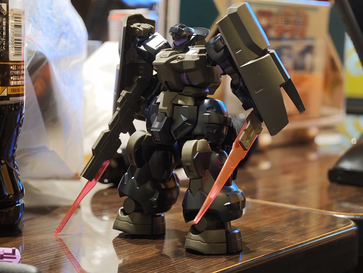 TakuminnH's tweet photo. ２機作れて草 https://t.co/P6oTcK2cld