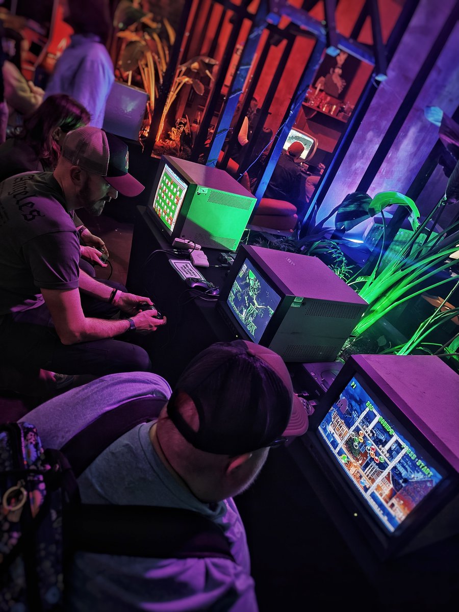 BaseArcade's tweet photo. Oct 16-18 presale tickets tonight 8pm! 👀 

We’re back for another massive weekend at Base Arcade on Oct 16-18 at @bananablockni 💥

​✉️ MAILING LIST PRESALE TONIGHT @ 8PM
🎟️ General sale tomorrow @ 8pm

https://t.co/dsJsaekLx7 https://t.co/UBuMrih35B