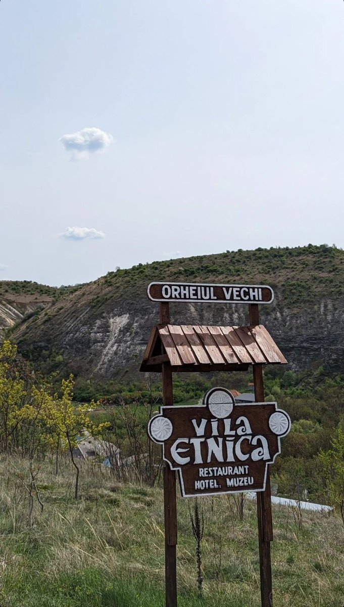 Alexei7fab's tweet photo. Dacă ajungi în Moldova, Orheiul Vechi merită văzut. Stânci, peisaje și un loc cu multă istorie. 🇲🇩
Unul dintre locurile care arată altă față a Moldovei. 🏞️
#OrheiulVechi #Moldova #TravelMoldova https://t.co/r3in5IXyLw