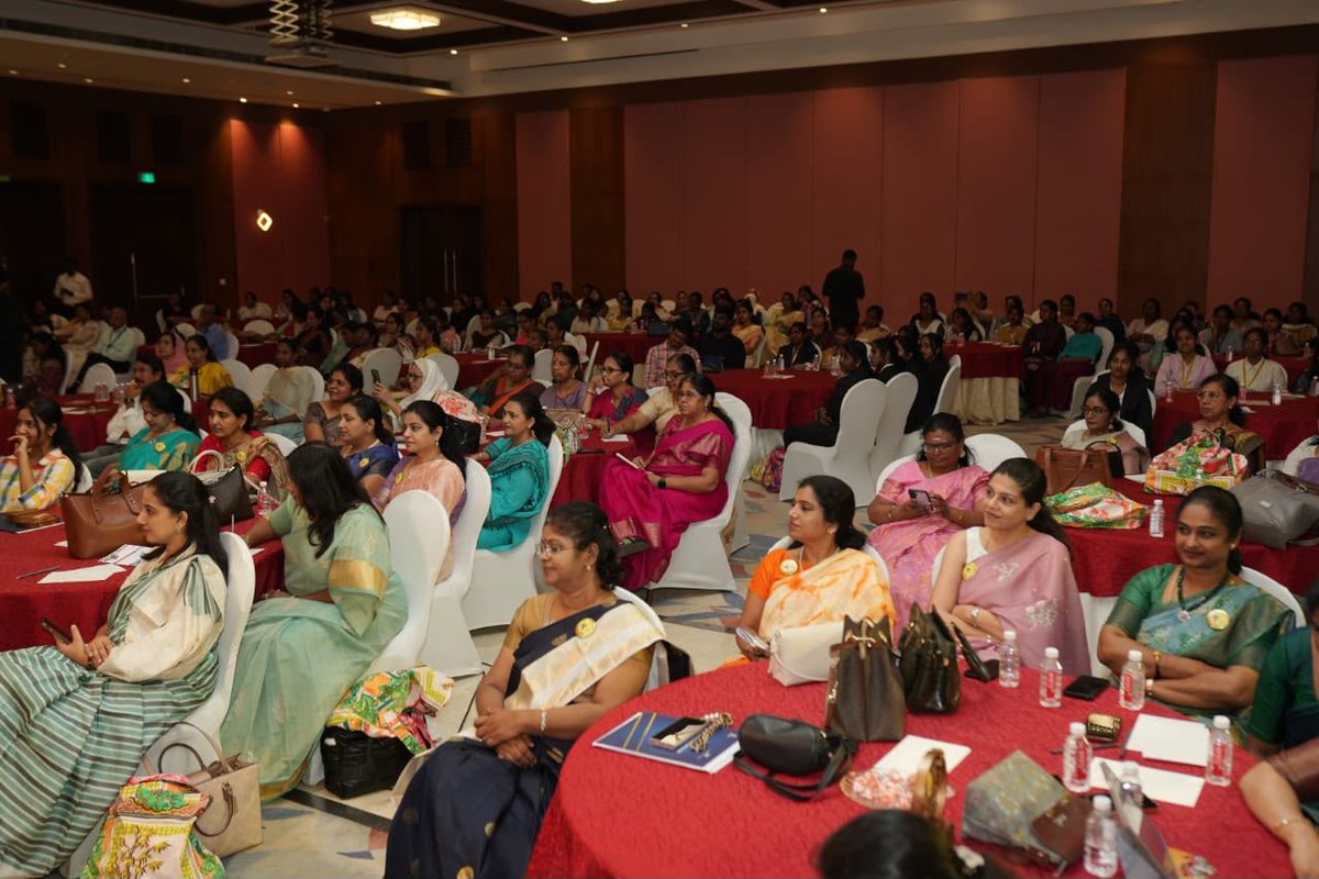 AmudhaCK's tweet photo. Happy to be part of VIVIDHA 2026: Health 360° by CII IWN Madurai Zone. A meaningful day of conversations on women’s health and wellbeing, and a strong reminder that healthier women build stronger workplaces, families and communities.

#VIVIDHA2026 #WomensHealth https://t.co/c1kJBvAVK7