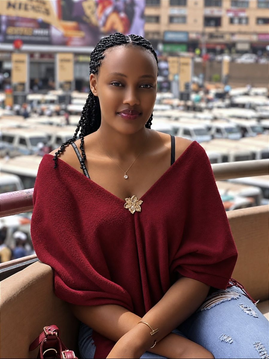 lindanyonyozi's tweet photo. How did you show up today ? https://t.co/9DqsMZHYMX
