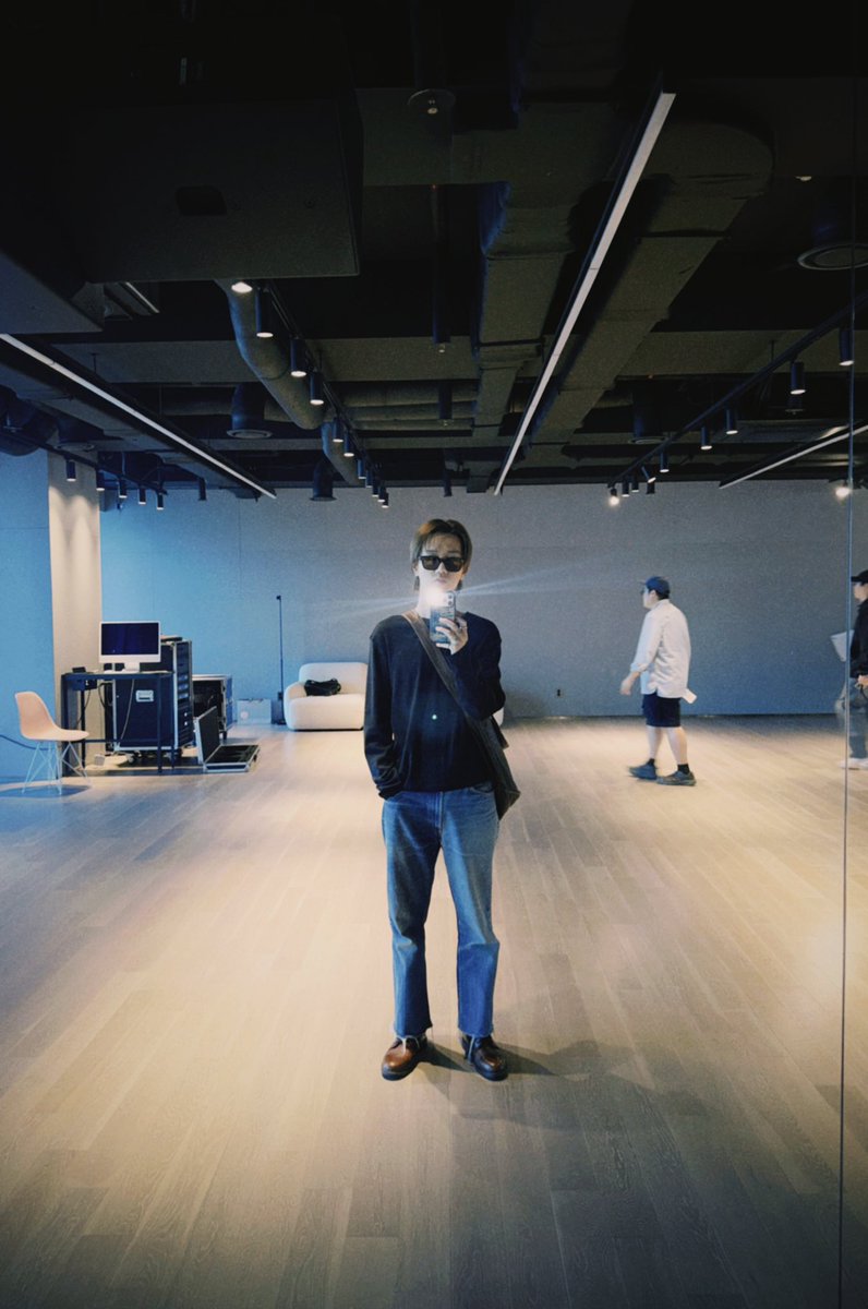 shfly3424's tweet photo. 명절 잘 보내고 만나 ~~ 🌕😙 @YESUNG_smtown https://t.co/5ZvUDtBBrR