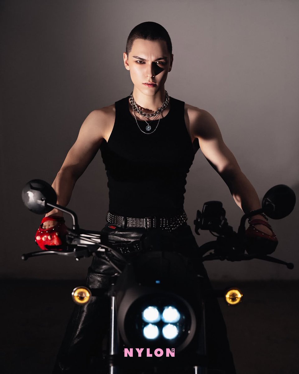 6817Ov's tweet photo. 怖くて神 https://t.co/MSd8Vs52rh
