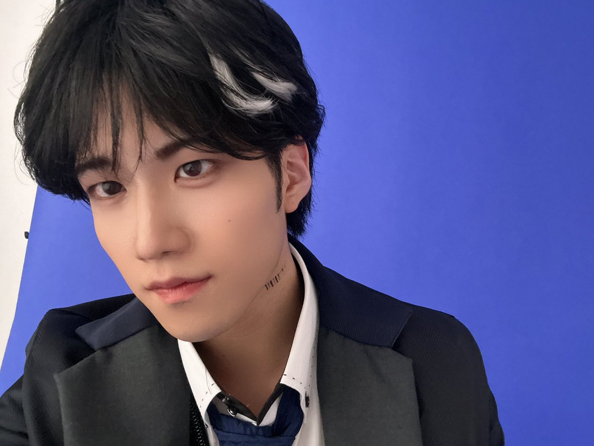 Leon_Kirita's tweet photo. #舞台AIBy 初日！！
18:00〜　受付開始
18:30〜　開場
19:00〜　開演(終演後お見送り会)
当日券もございますので、劇場でお待ちしております！ https://t.co/yMFMq4nugA