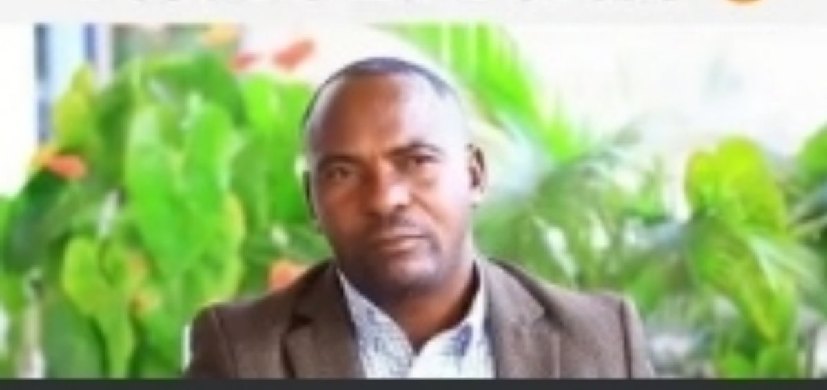 ElliottTre54880's tweet photo. @umperukacyera0 Uyu se kd ninde umusomeje Koko ko rubanda bagusha kwinshi https://t.co/arnZJ8GJcT