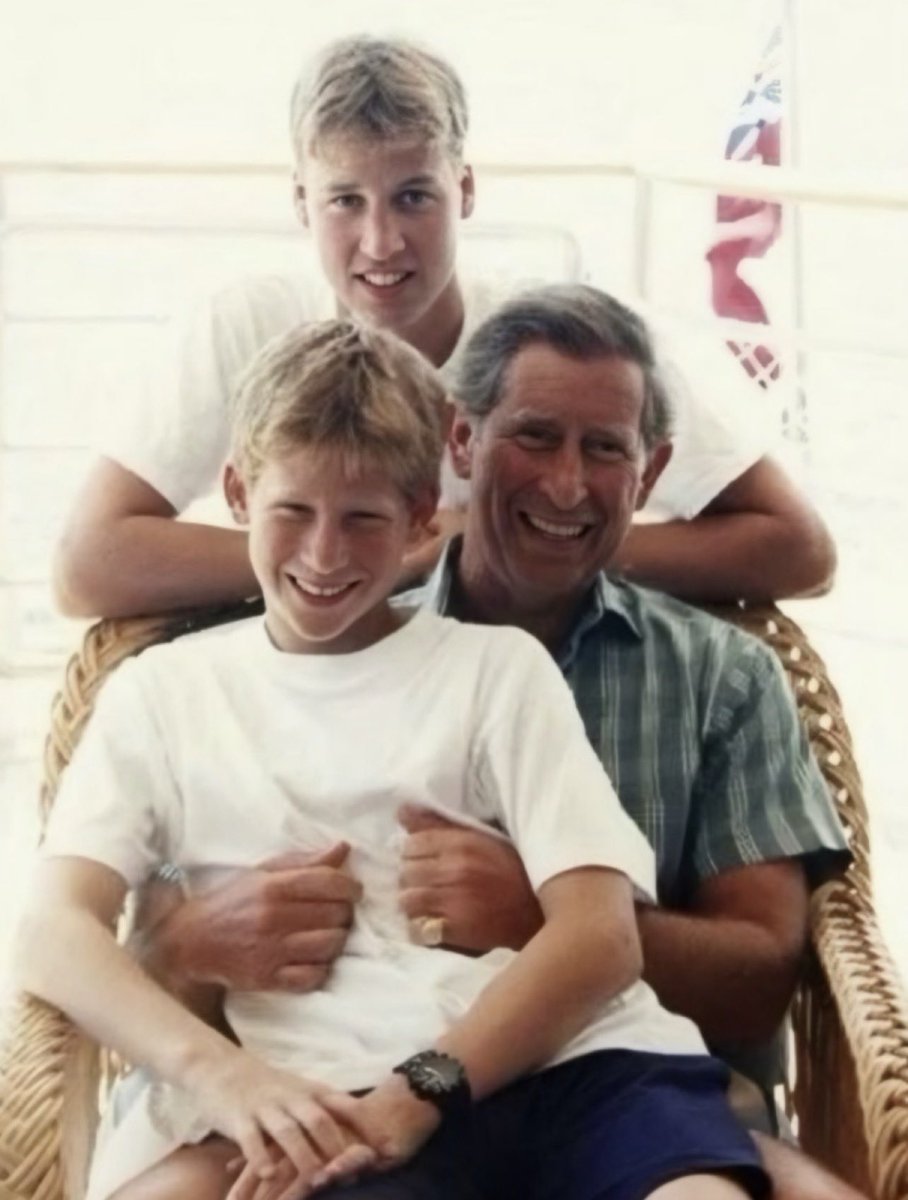 NaomiSky_15's tweet photo. REMEMBER

Charles Spencer has little to no relationship with his own children so it means nothing to him to destroy the relationship between another father and his sons.

I would say he was likely quite jealous of their bond. https://t.co/rQifJCqFRn