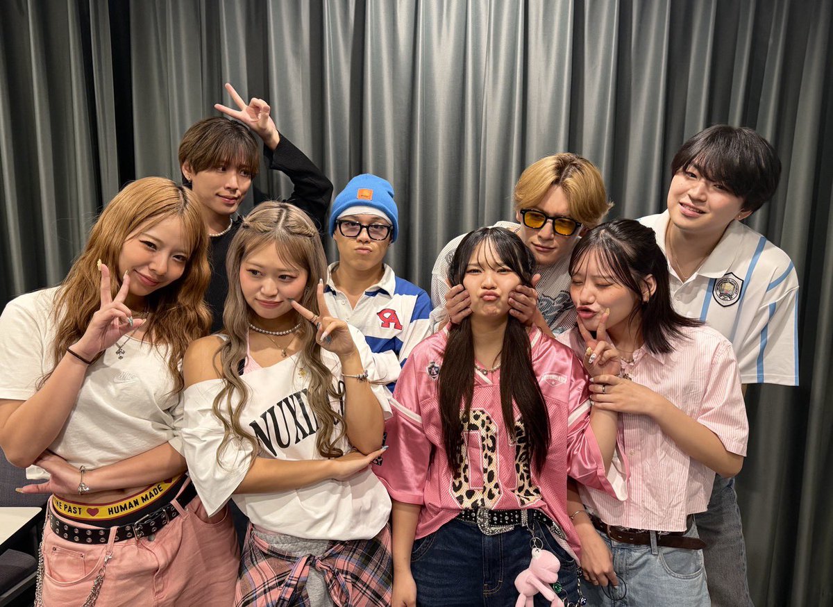 FYC_officialX's tweet photo. 9.23 (wed.)

✈️北海道遠征最終日✈️

- F.Y.C 路上LIVE -

- アイ博 -

Thank you for coming !!

#FYC https://t.co/r2htVnRL5G