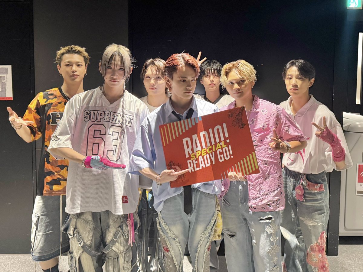 seven_deuce_OA's tweet photo. ✨御礼✨

『RADIO！READY GO！SPECIAL』

ご来場いただいたRIVERzの皆さま🤴🏻👸🏻
誠にありがとうございました！！

本日の撮影タイムの動画や写真は
#SevenDeuce #セブデュ
を必ず付けてぜひSNSでシェアしてね🎥❤️‍🔥

次回のイベントは、
9/26(土)フリーライブ
in ららぽーと立川立飛 2Fイベント広場 

皆様のご来場お待ちしております！🃏

ーー
🗓️ 2026年9月26日(土)
🕑17:00〜 （集合時刻：16:40）
🎤72ステージ：17:40〜
👦🏻ミーグリ：18:10〜19:40
📍ららぽーと立川立飛 2Fイベント広場
🆓観覧無料
🔗 https://t.co/x8BFXYdwLY
※スケジュールの都合により、Kaitoは不在となります。

-———————————

✅最新スケジュール一覧はこちら
https://t.co/gsAPShWlx4

#SevenDeuce #セブデュ