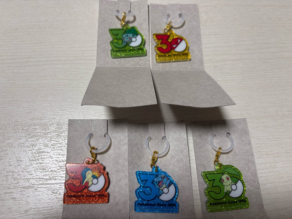 c2hnpx's tweet photo. ポケモン ポケチャーム 30周年ロゴマスコット 交換　譲渡　めじるし　つやふるチャームマスコット

【譲】1枚目写真の物+ミズゴロウ
【求】定価＋送料又は画像2枚目3枚目

郵送でのお取引をお願いいたします。
検索からでもお気軽にお声掛けください。 https://t.co/EqqL2BaBVa