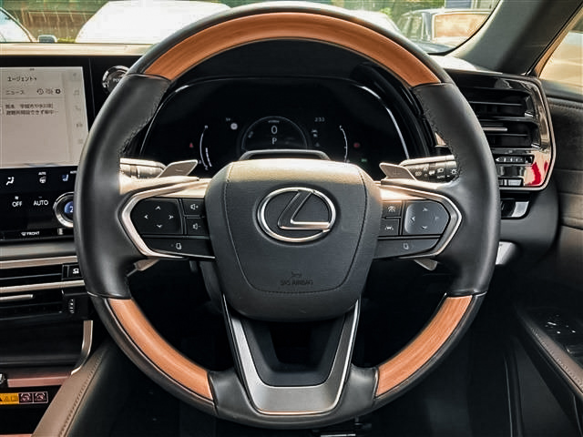 carskenya254's tweet photo. 2023 Lexus RX350h Version L – Ready For Import

Luxury, comfort, and hybrid efficiency in one package.

Color: Black
Mileage: 53,000 km
Engine Size: 2500cc, Petrol Hybrid

Cost Breakdown:
C&F till Mombasa Port: US$ 42,521 (KSH 5,527,772)
Duty Payable: KSH 3,977,228
Port & Carrier Charges: KSH 145,000
Approximated landing cost till Nairobi: KSH 9,650,000

📞 Call/WhatsApp: 0795 222 111
📍 Bishop Magua Building, Ngong Road, Nairobi
✅ Import Financing Available
✅ Duty-Free Import Support for PWD's, Expats, and Diplomats Available

📲 Speak to our team today